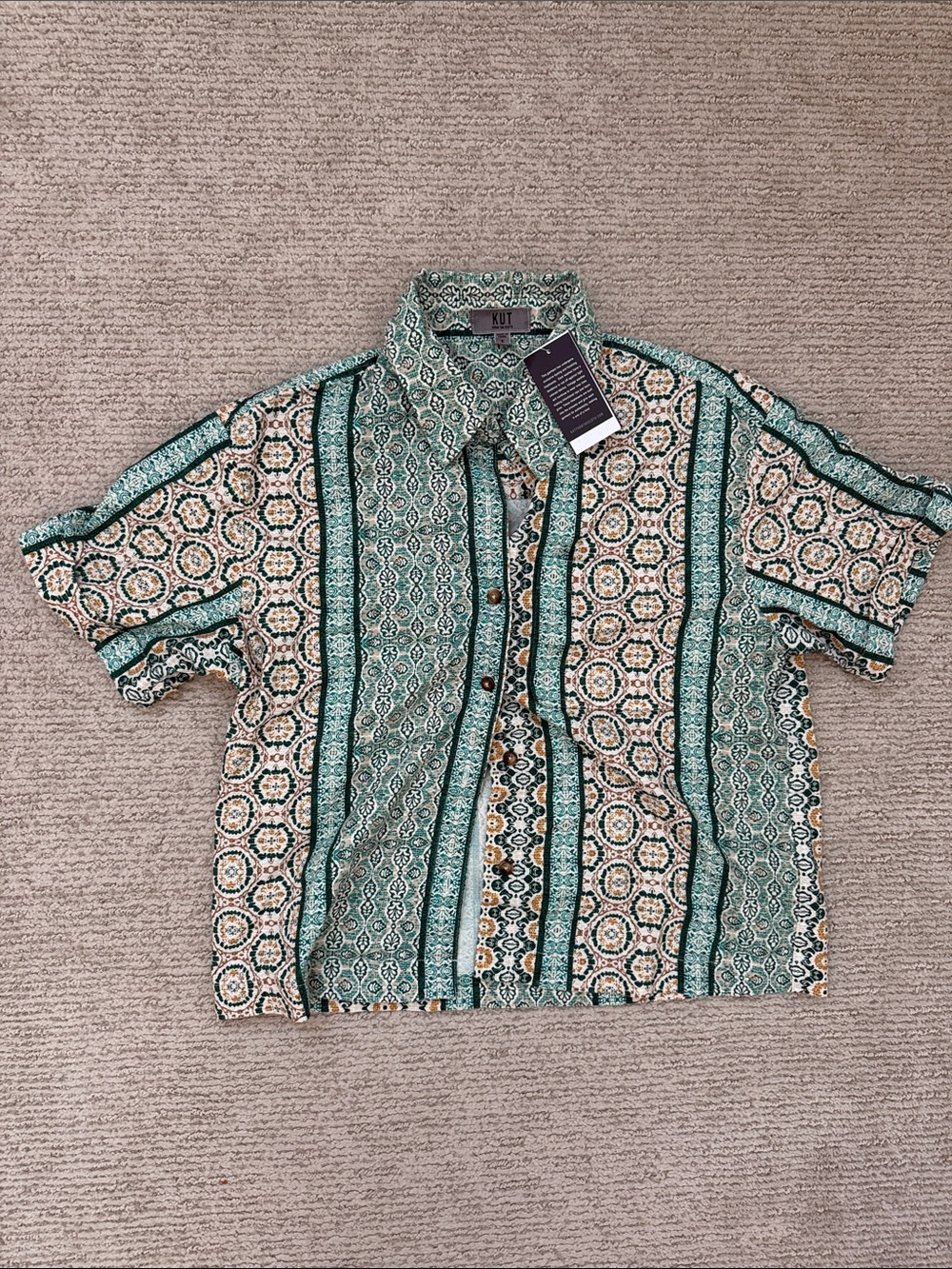 Kut from the Kloth Green and Cream Patterned Short-Sleeve Button Shirt